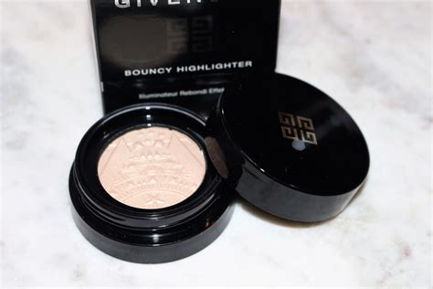 african light bouncy highlighter von givenchy|Givenchy Bouncy Highlighter Review Swatch.